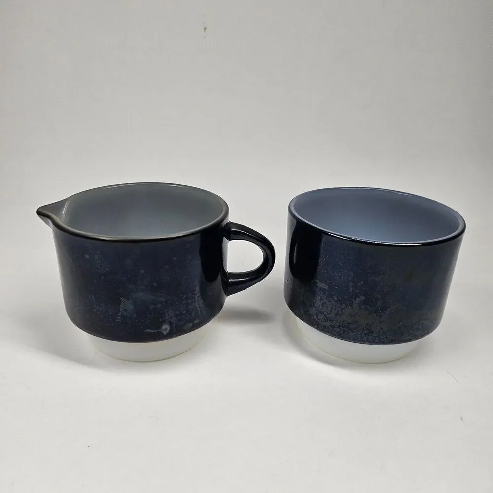 Anchor Hocking Creamer & Sugar Bowl Brown Milk Glass Vintage
